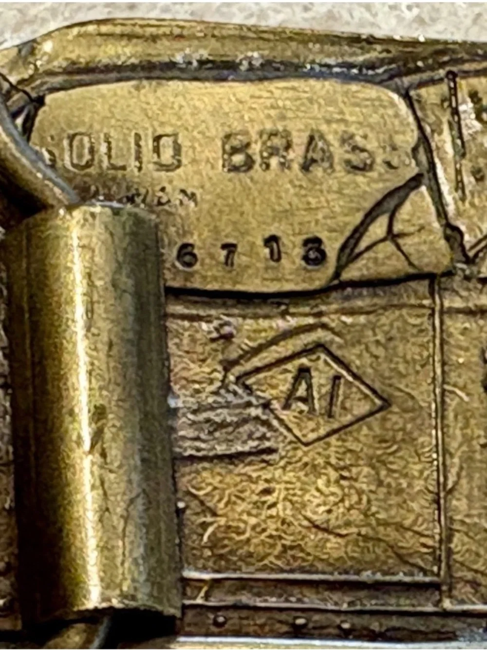 N/A gold toned